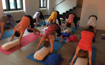 Jóga s bolstery v kurzu Bodyoga