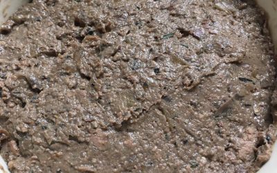 Domácí farmářská paštika z kuřecích jater (bezlepek, bez alkoholu)